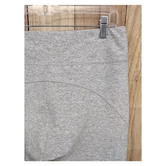 OUTDOOR VOICES Warmup 3/4 Legging Dove/Ash Gray Space Dyed Sz XL - Picture 6 of 8
